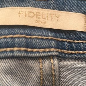 Fiedelity Sola mid-rise ankle